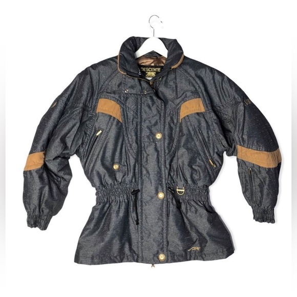 Vintage Descente Embroidered Grey and Black Casual Puffer Skiing Jacket Size 8 - Picture 3 of 12